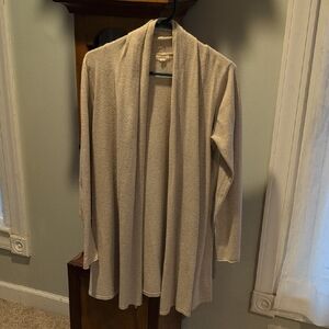 Debut Cream Women's Cardigan